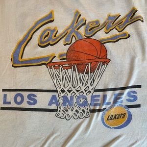 VINTAGE LAKERS TEE